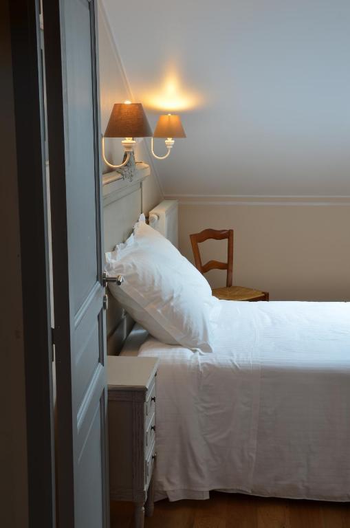샹트피 La Gentilhommiere B&B 객실 사진