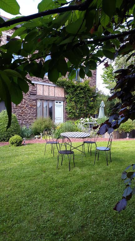 샹트피 La Gentilhommiere B&B 외부 사진