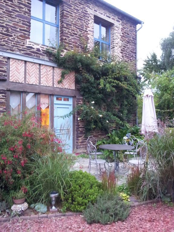 샹트피 La Gentilhommiere B&B 외부 사진